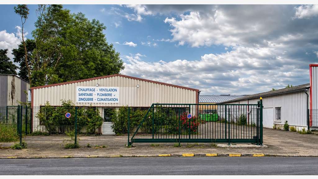 Vente local commercial 380m² ZI Auxerre 