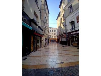 Vente Locaux commerciaux - Boutiques à Avignon