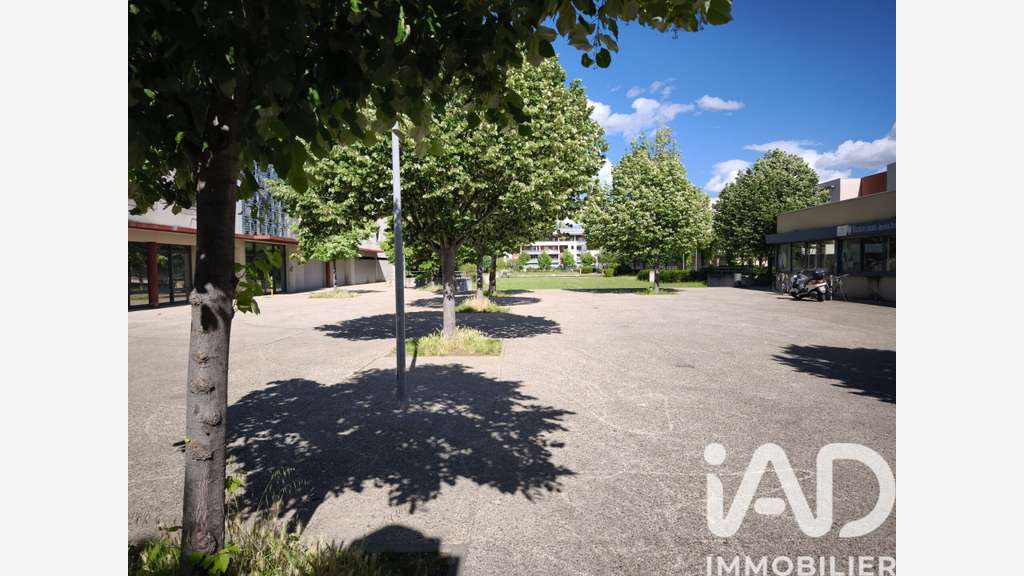 Vente murs commerciaux 205m² Avignon empl strat