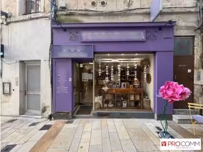 Local commercial de 72m² à vendre à Avignon
