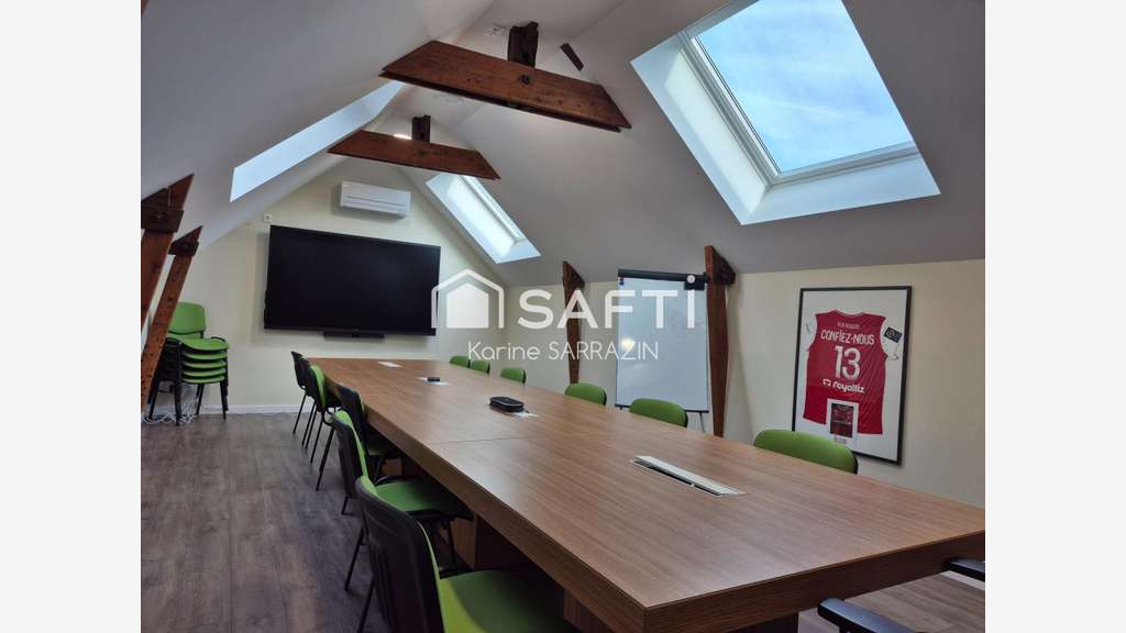AV espace professionnel 216m² au coeur d'Avranches