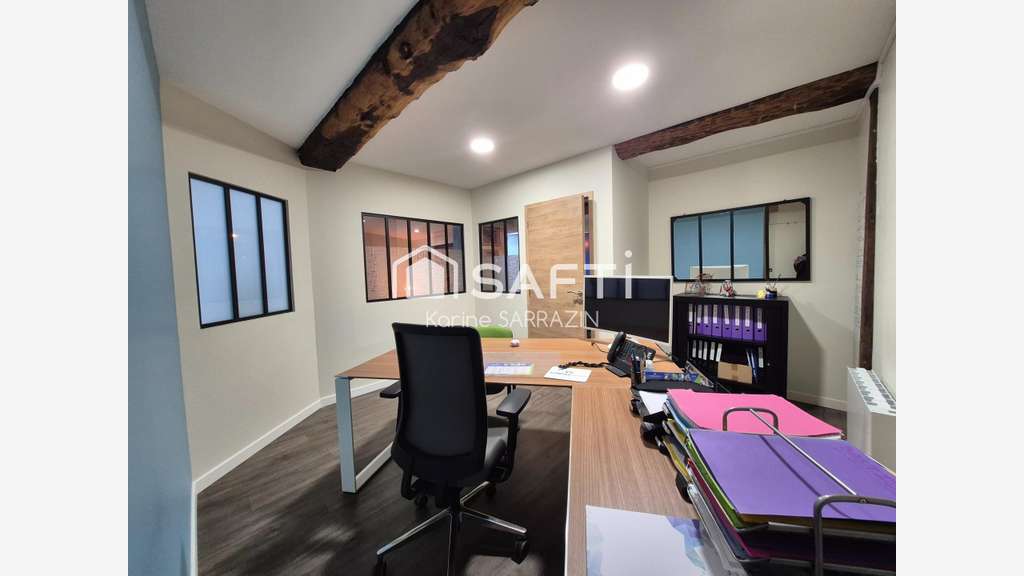 AV espace professionnel 216m² au coeur d'Avranches