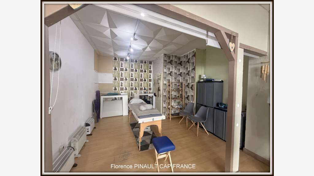 Local/bureau à vendre BAGNERES DE BIGORRE (65)