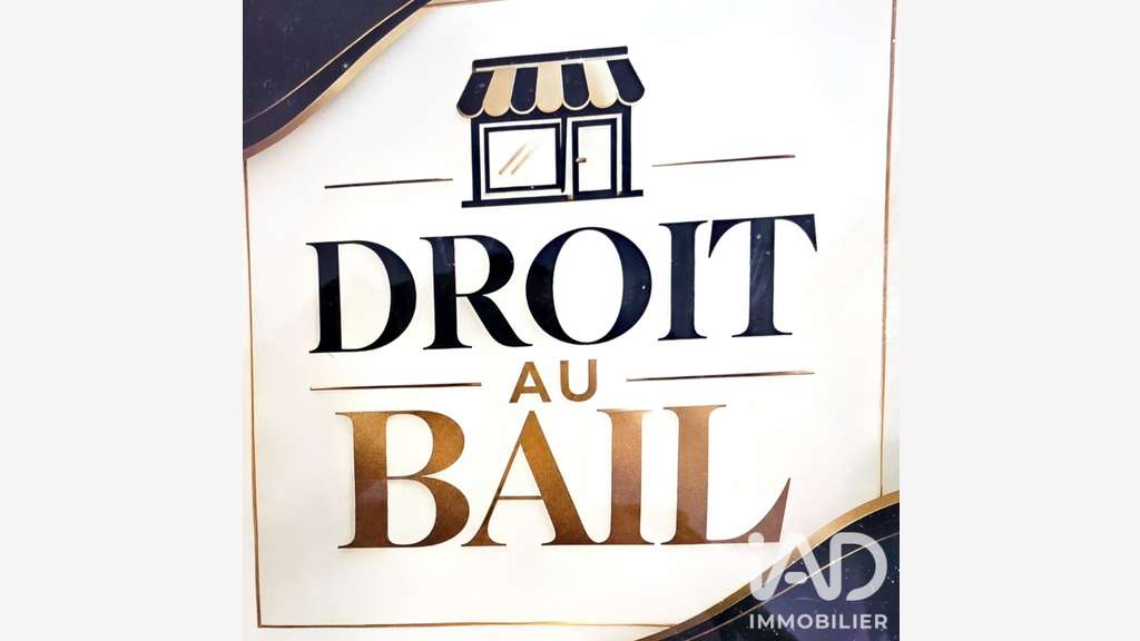 Local commercial à Bagnols-en-Forêt