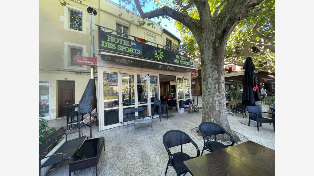 Vente murs commerciaux loués 475m² Bagnols/Cèze