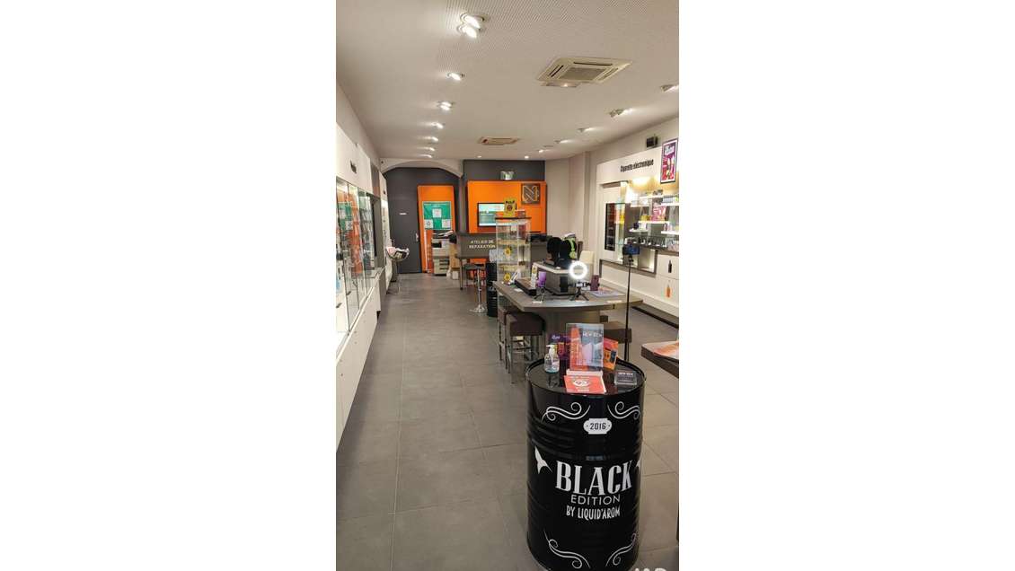 Vente local commercial 86m² à Bagnols-sur-Cèze 