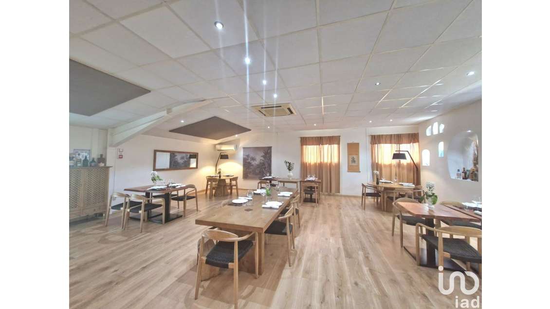 Local commercial à Baie-Mahault