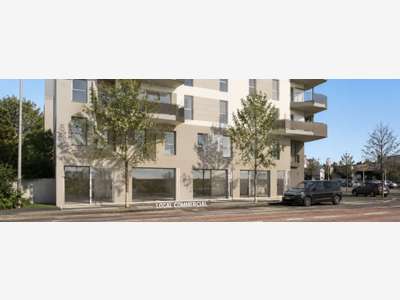Vente murs commerciaux 113m² à Bassens axe passant