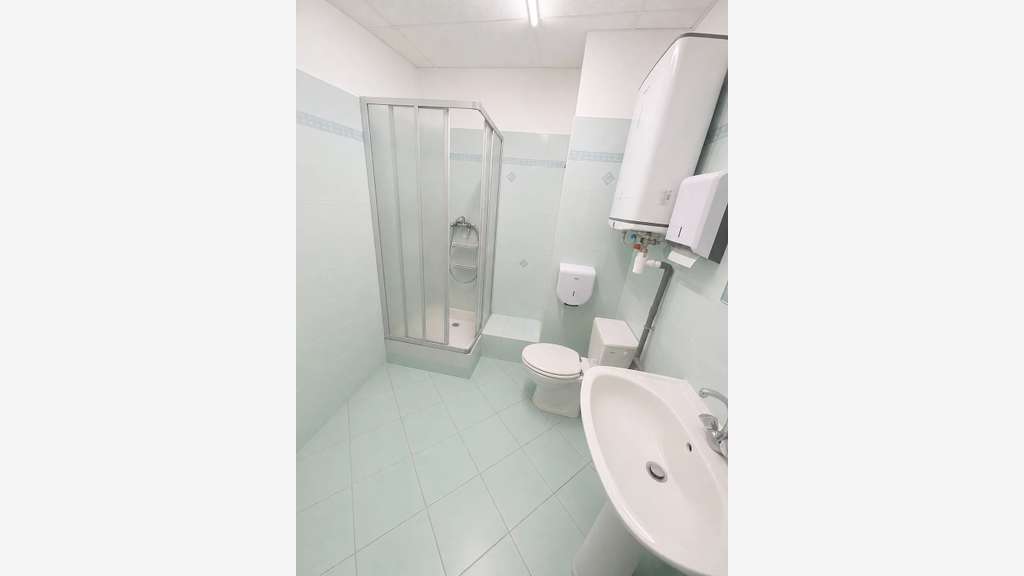 BASTIA - Bureaux / Local Professionnel 247 m² – 3