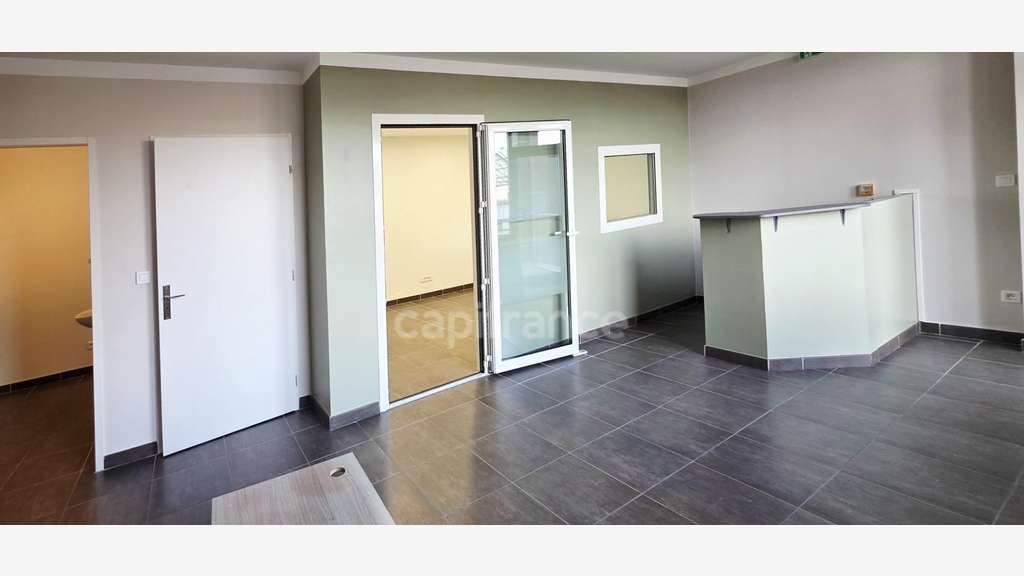 Local libre 41m² à vendre BASTIA (20) au Fango