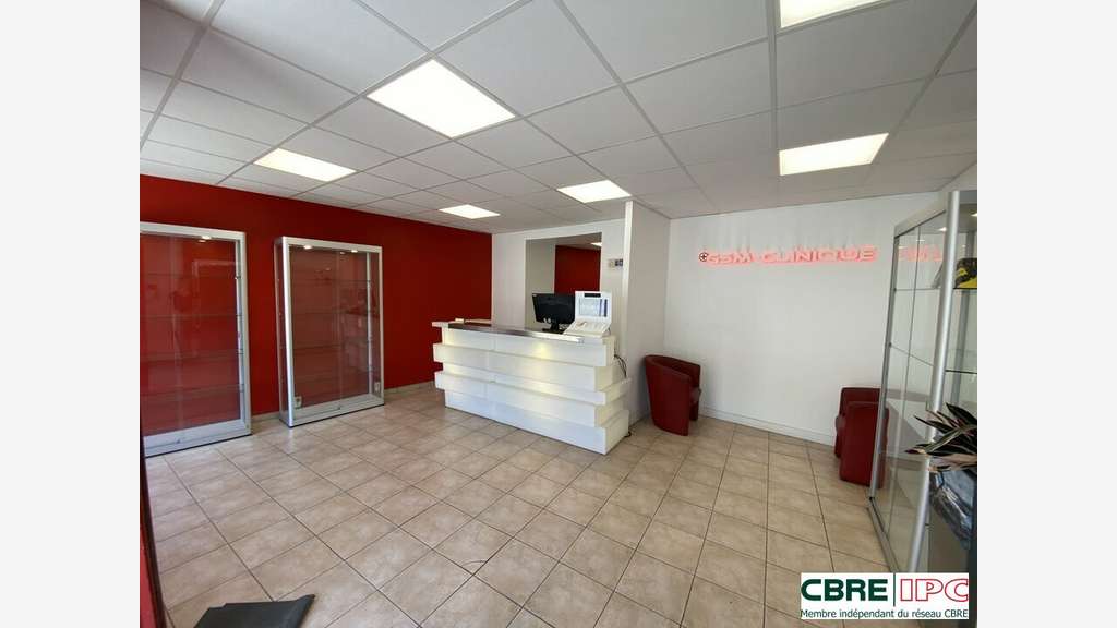 Vente local commercial 54m² à Bayonne Gare