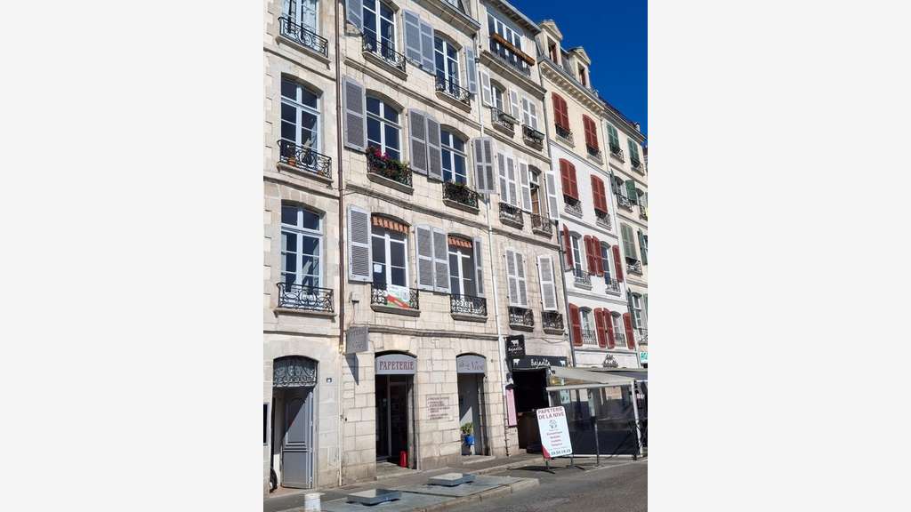 Bail à céder local commercial 170m² à Bayonne