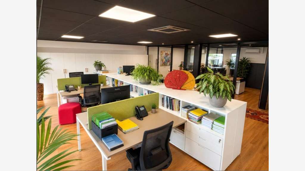 Vente immeuble de bureaux neuf 513m² Bègles centre