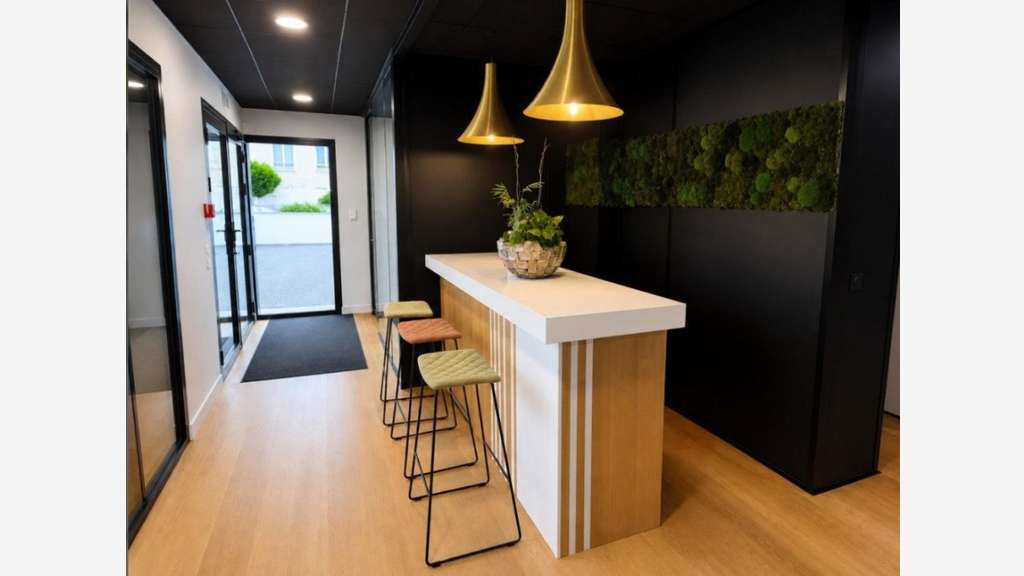 Vente immeuble de bureaux neuf 513m² Bègles centre