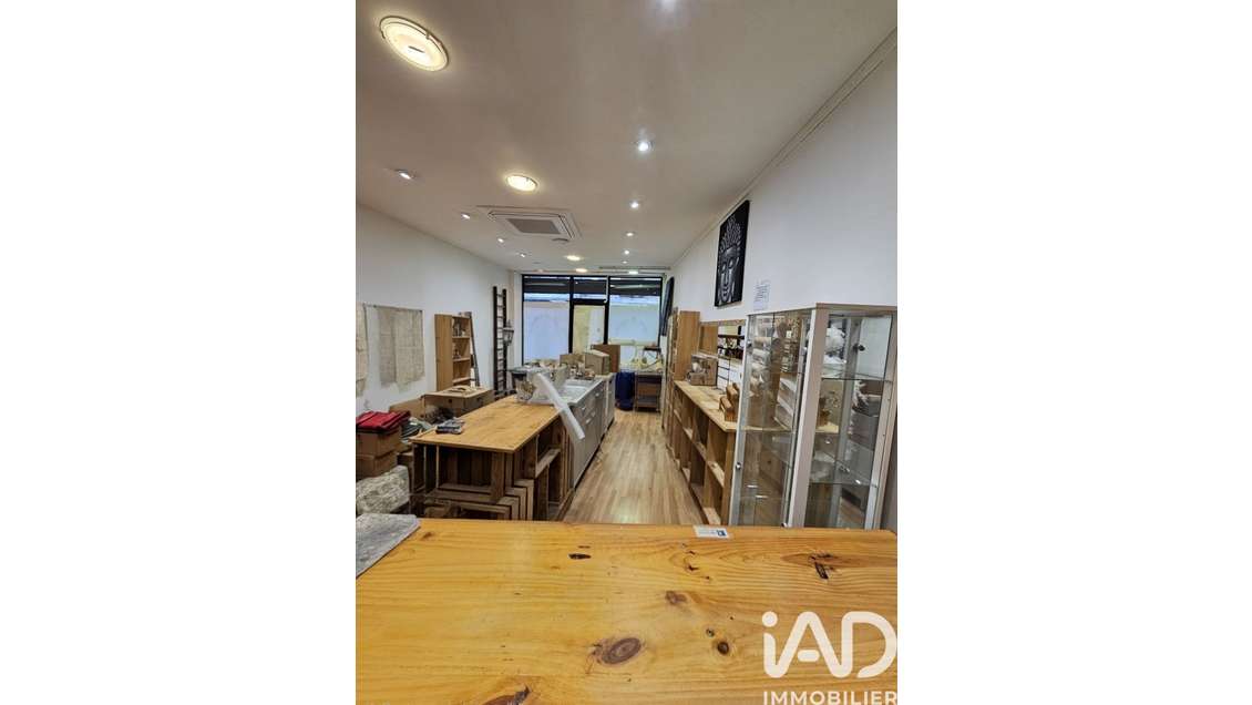 Vente local dans le centre piéton de Bergerac