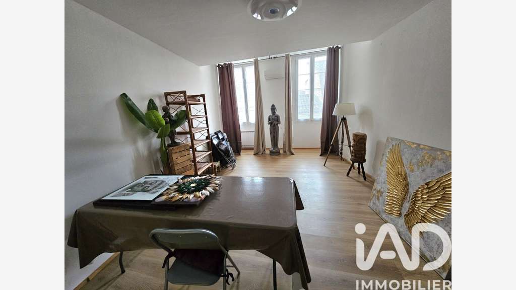Vente local dans le centre piéton de Bergerac