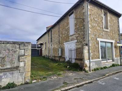 AV local commercial 150m² + garage 358m² Bergerac