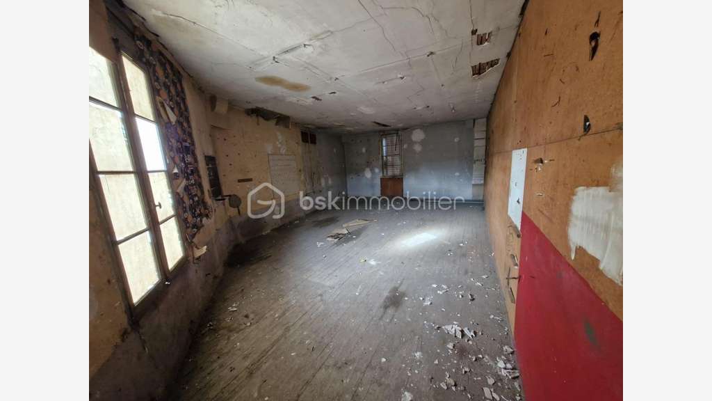AV local commercial 150m² + garage 358m² Bergerac