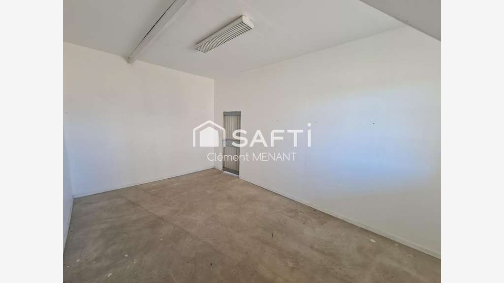 Vente ancien local cial 180m² à Bernières-le-Patry