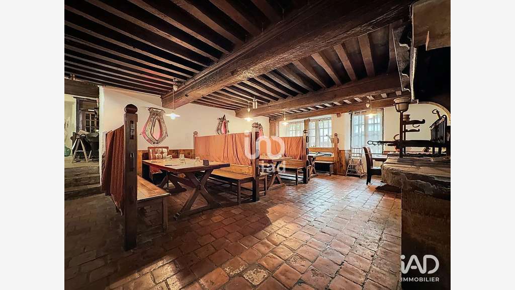 Vente murs investissement locatif à Bèze