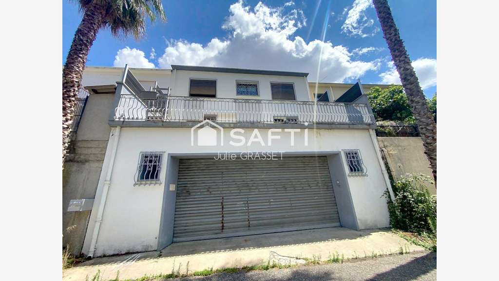 Maison avec extérieurs et garage 130m²à Béziers