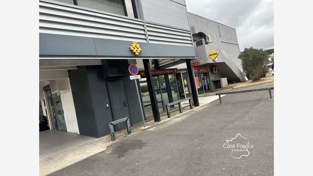 Vente local 96m² excellente visibilité à Béziers