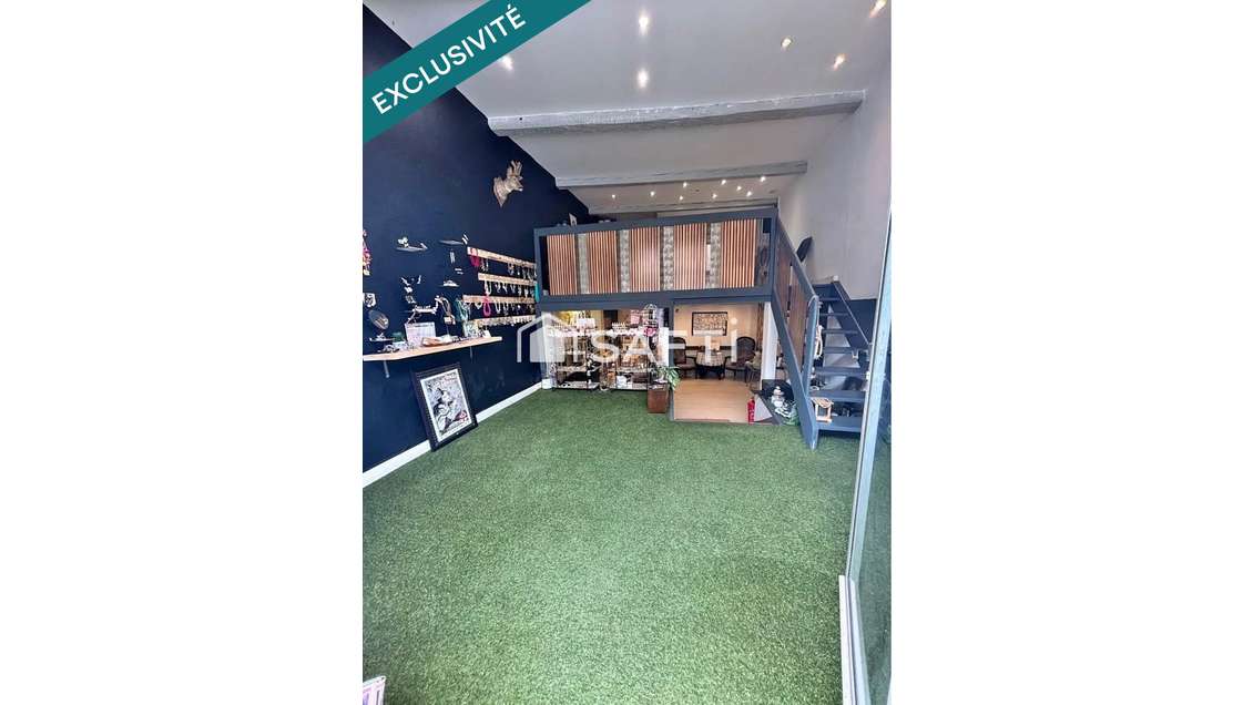 Local commercial 56m² avec vitrine, climatisé