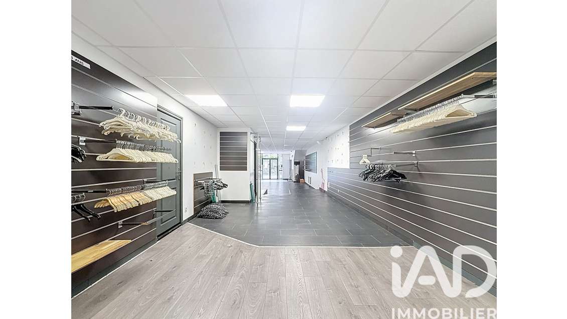 Cède local commercial 94m² à Béziers Maréchal Foch
