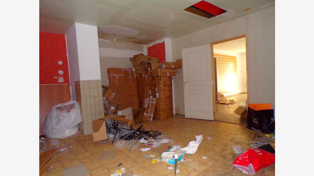 Vente local commercial à Béziers centre 