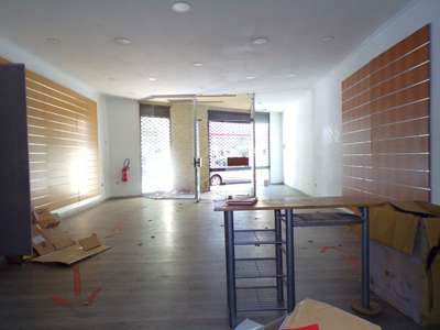 Vente local commercial à Béziers centre 