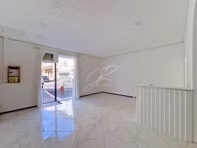 Local commercial 74 m²