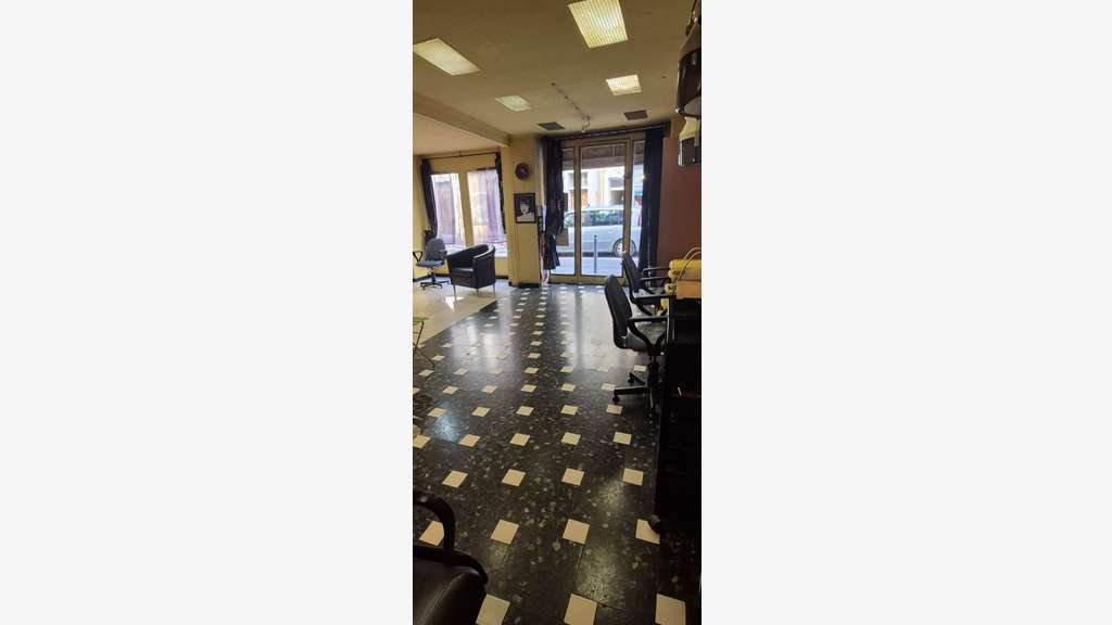 Vente local commercial 70m² proche centre Béziers