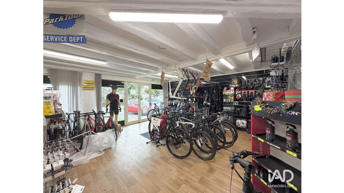 Murs commerciaux à Biganos