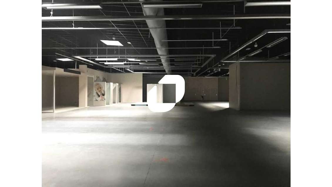 Vente Local commercial 1800m² Biganos