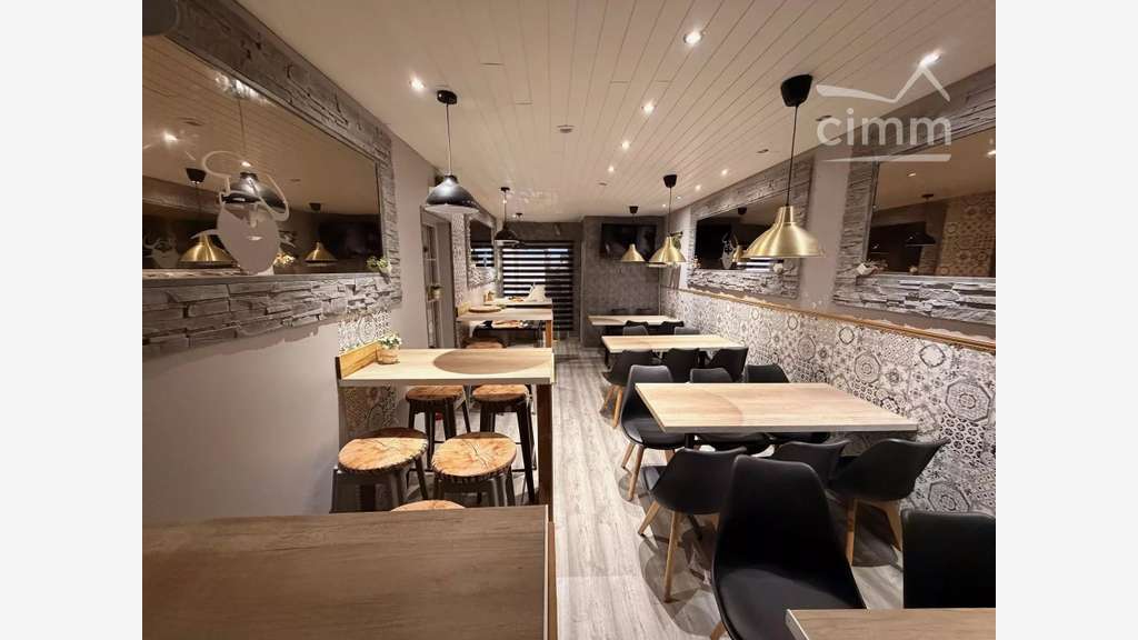 AV local commercial 68m² Blois secteur dynamique