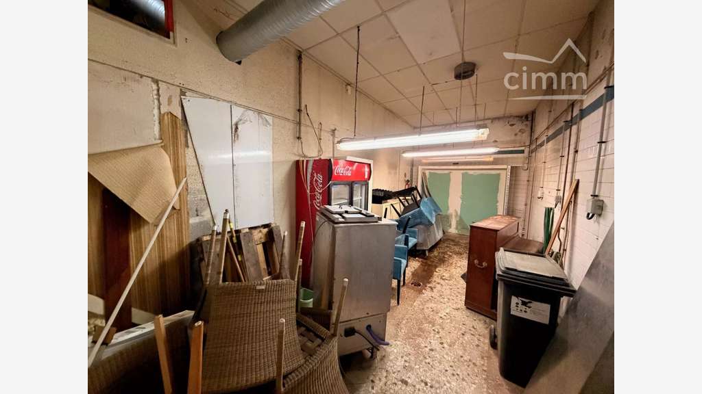 AV local commercial 68m² Blois secteur dynamique