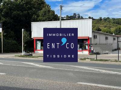 Local commercial avec excellent visuel