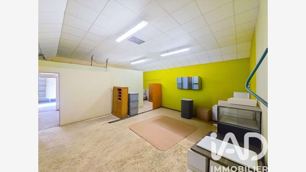 Vente local commercial de 110m² à Bonny-sur-Loire