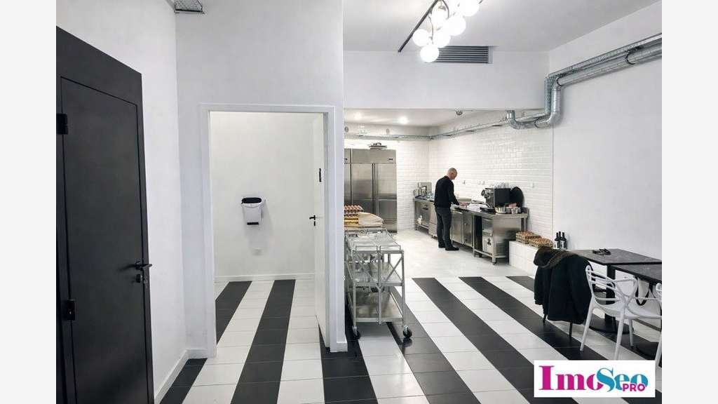 Murs 120m² à vendre à Bordeaux Mériadeck