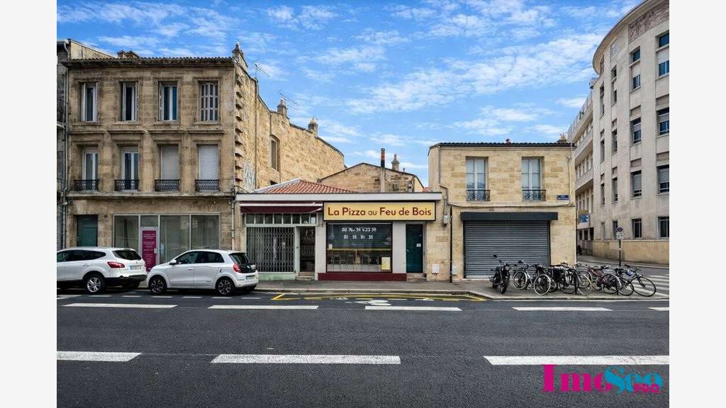 A louer local commercial 45m² à Bordeaux centre