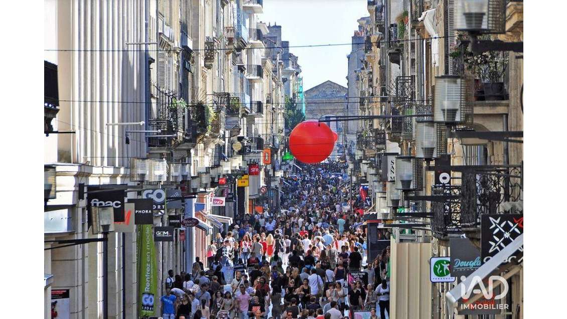 Vente murs commerciaux 90m² rue Sainte Catherine