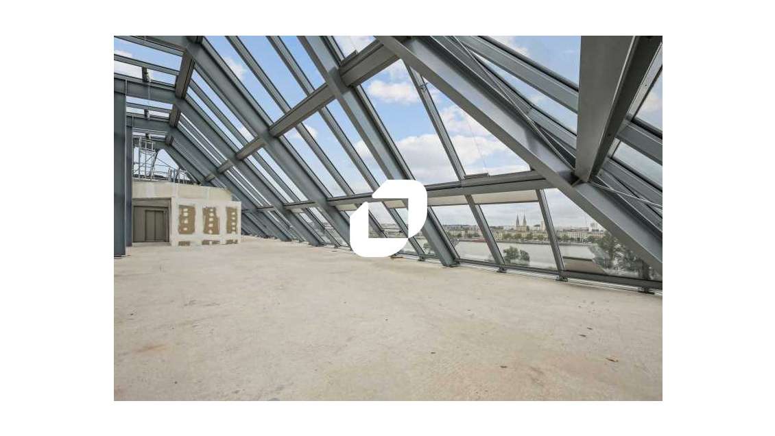 Vente Local commercial 296m² Bordeaux