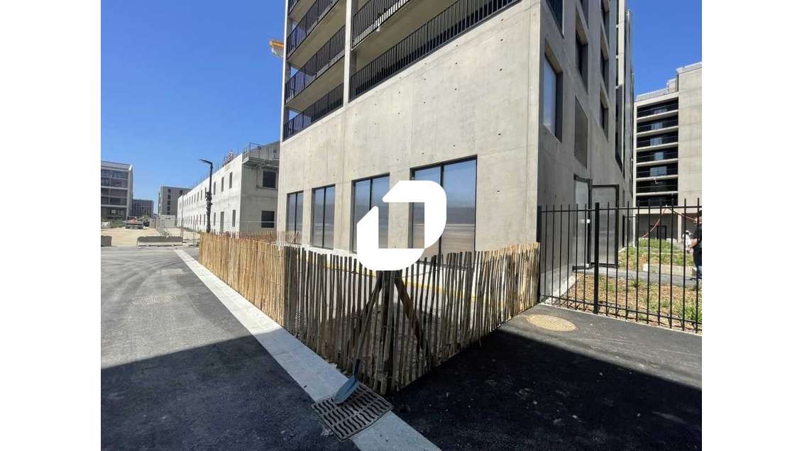 Vente Local commercial 134m² Bordeaux