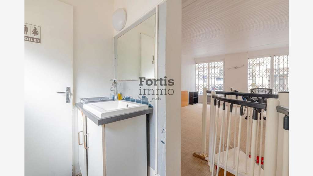 Vente local commercial 118m² Boulogne-Billancourt