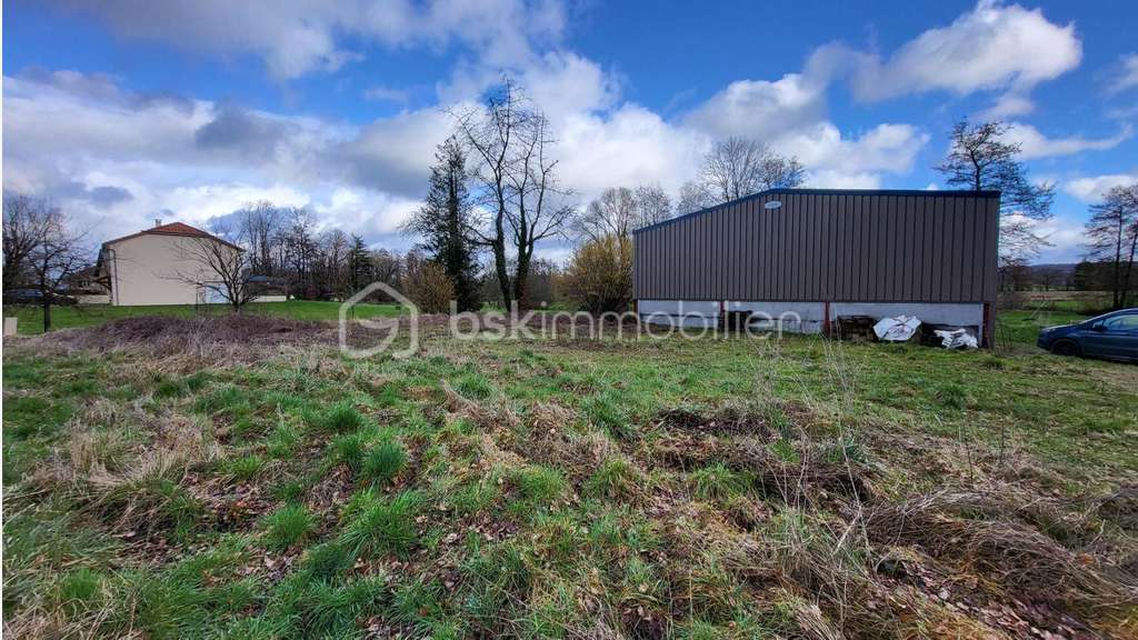 Vente hangar récent de 220m² à Boult-aux-Bois