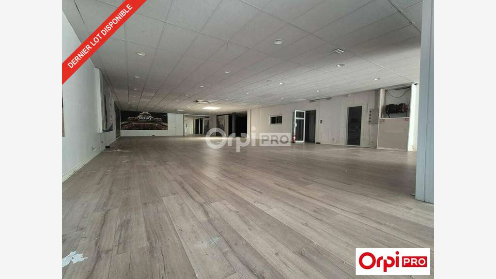 Local d'activité 541m² à vendre à Bourg de Péage