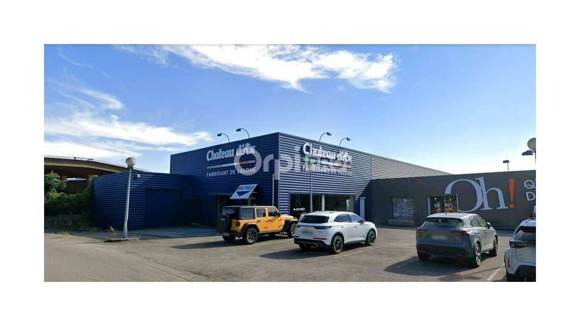 LOCAL COMMERCIAL à vendre dans le 26