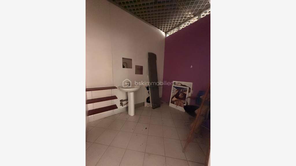 Vente local commercial de 90m² à Bourg-de-Péage