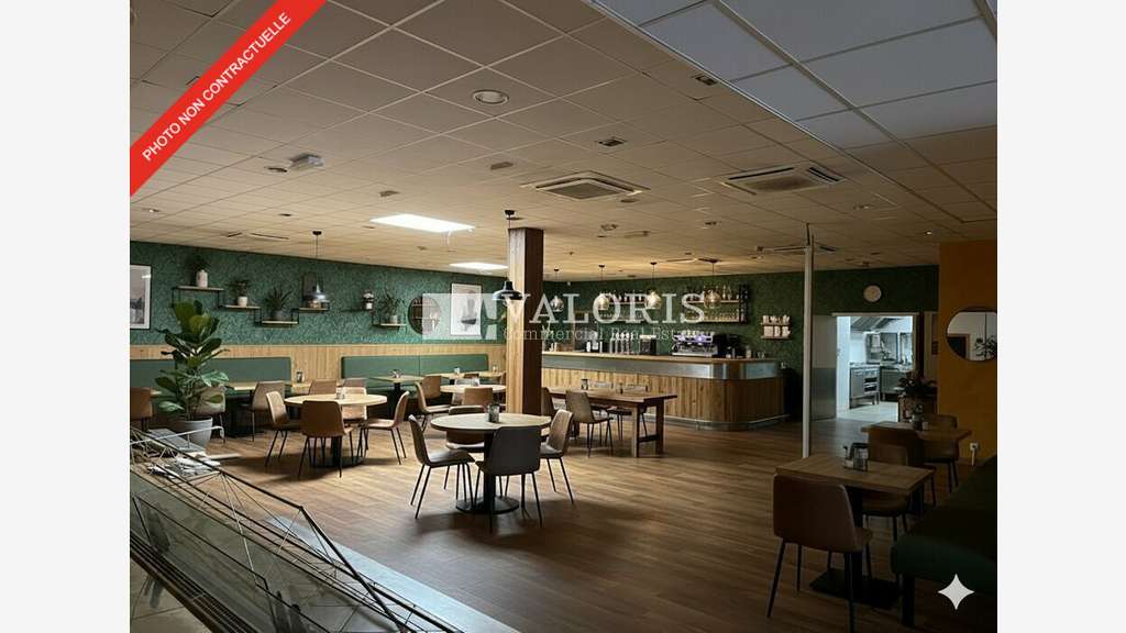 Local commercial 427m² à vendre à Bourg en Bresse