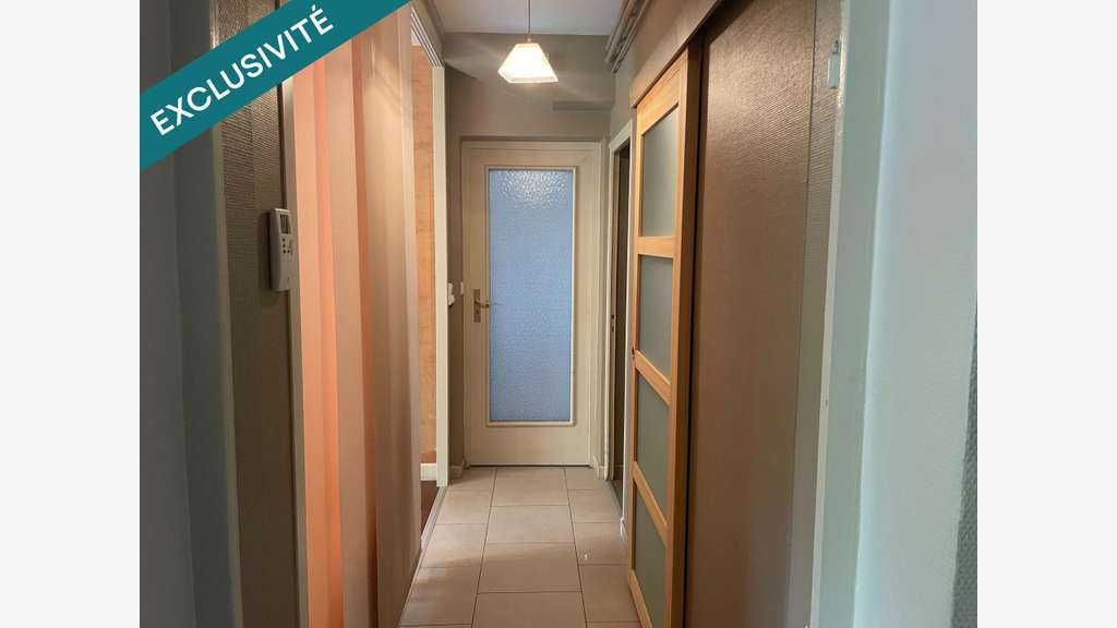 Coup de cœur ! 70 m² + combles : professionnel ou 
